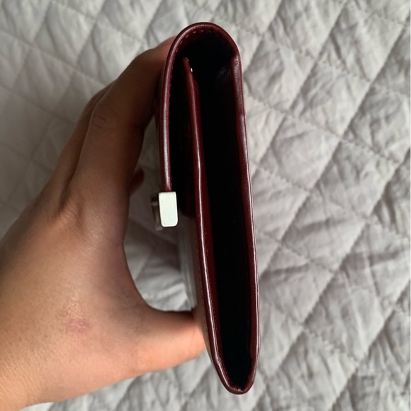 Authentic Salvatore Ferragamo - Picture 10 of 11